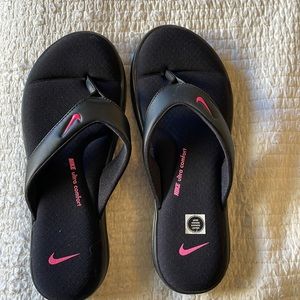 Nike Ultra Comfort Black Flip Flops Size 8